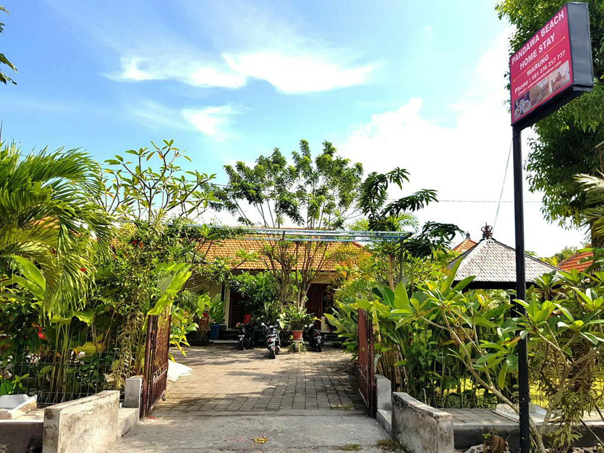 Pandawa Beach Homestay Улувату Экстерьер фото